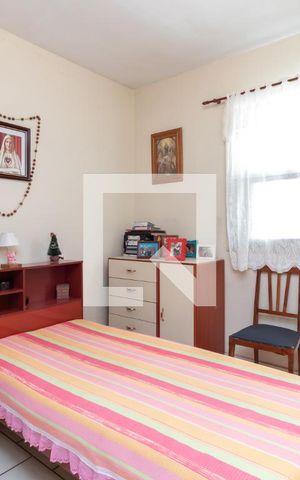 Casa à venda com 220m², 3 quartos e 3 vagasQuarto 2