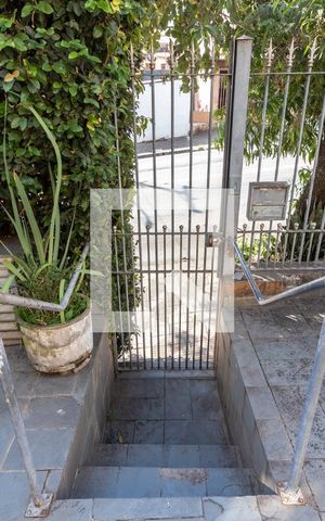 Casa à venda com 220m², 3 quartos e 3 vagasQuintal