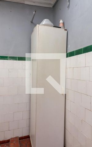 Casa à venda com 220m², 3 quartos e 3 vagasÁrea de Serviço