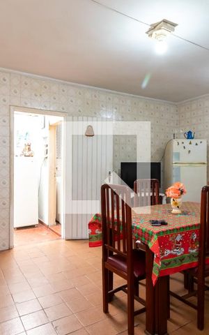 Casa à venda com 220m², 3 quartos e 3 vagasCozinha