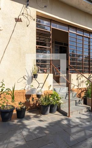 Casa à venda com 220m², 3 quartos e 3 vagasQuintal