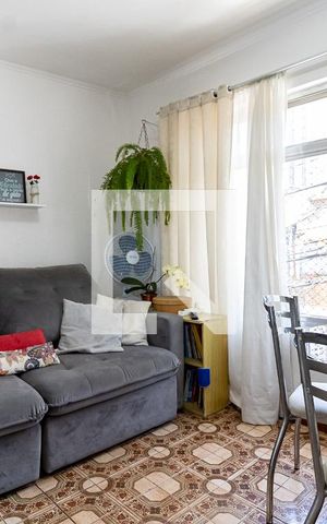 Casa à venda com 300m², 4 quartos e 4 vagas Casa à venda com 300m², 4 quartos e 4 vagasSala da Casa 2