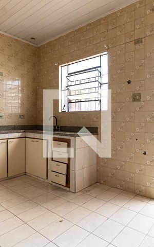 Casa à venda com 300m², 4 quartos e 4 vagas Casa à venda com 300m², 4 quartos e 4 vagasCozinha da Casa 3