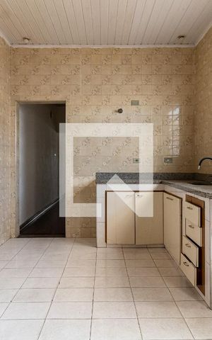 Casa à venda com 300m², 4 quartos e 4 vagas Casa à venda com 300m², 4 quartos e 4 vagasCozinha da Casa 3