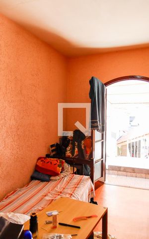 Casa à venda com 252m², 7 quartos e 3 vagas Casa à venda com 252m², 7 quartos e 3 vagascasa 4