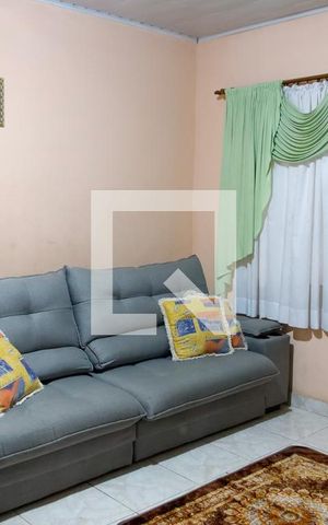 Casa à venda com 252m², 7 quartos e 3 vagas Casa à venda com 252m², 7 quartos e 3 vagassala