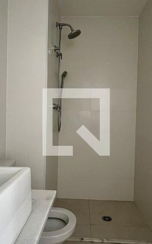 Studio à venda com 21m², 1 quarto e sem vaga Studio à venda com 21m², 1 quarto e sem vagaBanheiro