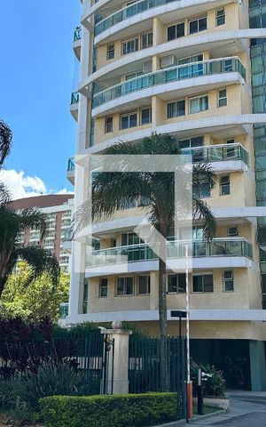 Apartamento para alugar com 99m², 2 quartos e 1 vaga Apartamento para alugar com 99m², 2 quartos e 1 vagaFachada