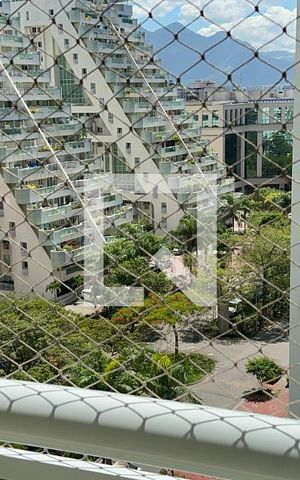 Apartamento para alugar com 99m², 2 quartos e 1 vaga Apartamento para alugar com 99m², 2 quartos e 1 vagaSacada