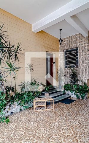 Casa à venda com 173m², 4 quartos e 4 vagasGaragem