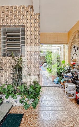 Casa à venda com 173m², 4 quartos e 4 vagasGaragem