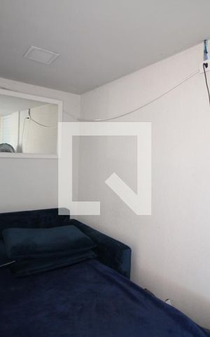 Studio para alugar com 84m², 1 quarto e sem vagaQuarto