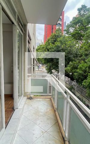 Apartamento à venda com 144m², 3 quartos e 1 vaga Apartamento à venda com 144m², 3 quartos e 1 vagaVaranda
