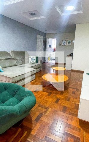 Apartamento à venda com 144m², 3 quartos e 1 vaga Apartamento à venda com 144m², 3 quartos e 1 vagaSala