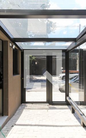 Studio à venda com 27m², 1 quarto e sem vaga Studio à venda com 27m², 1 quarto e sem vagaÁrea Comum