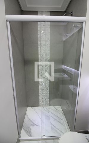 Apartamento para alugar com 70m², 2 quartos e 2 vagasBanheiro Social