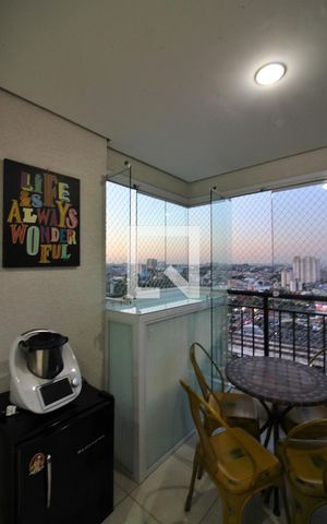 Apartamento para alugar com 70m², 2 quartos e 2 vagasSala Sacada