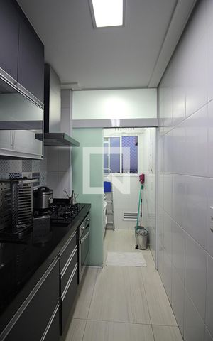 Apartamento para alugar com 70m², 2 quartos e 2 vagasCozinha