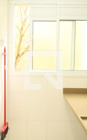 Apartamento para alugar com 54m², 2 quartos e 1 vagaÁrea de Serviço