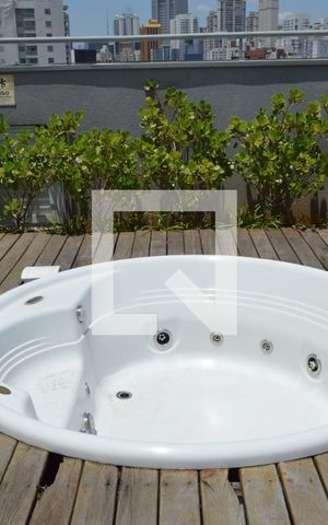 Studio para alugar com 27m², 1 quarto e sem vagaSpa