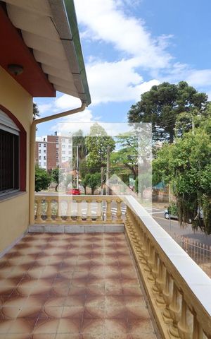 Casa à venda com 587m², 3 quartos e 2 vagasSacada