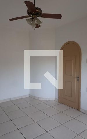 Casa à venda com 587m², 3 quartos e 2 vagasQuarto 2