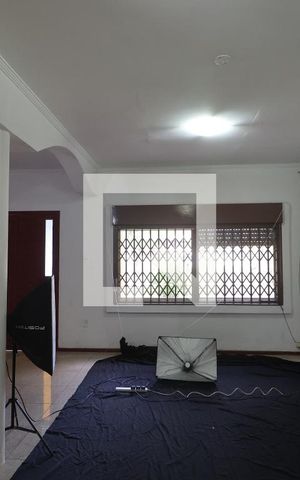 Casa à venda com 587m², 3 quartos e 2 vagasSala 1