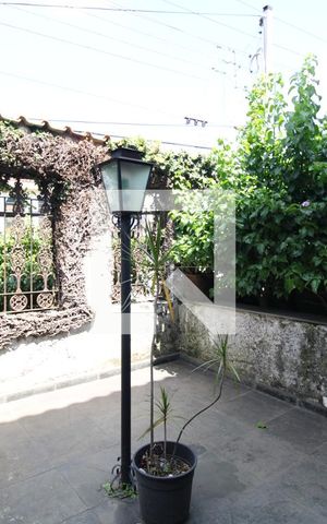 Casa à venda com 180m², 4 quartos e 2 vagasVaranda