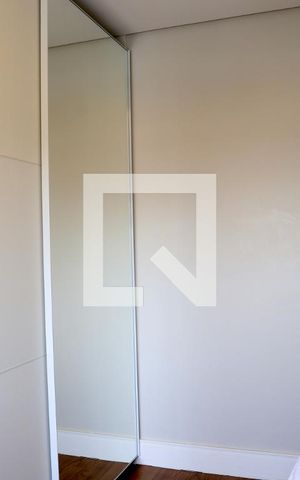 Apartamento à venda com 200m², 3 quartos e 3 vagas Apartamento à venda com 200m², 3 quartos e 3 vagasSuíte 2
