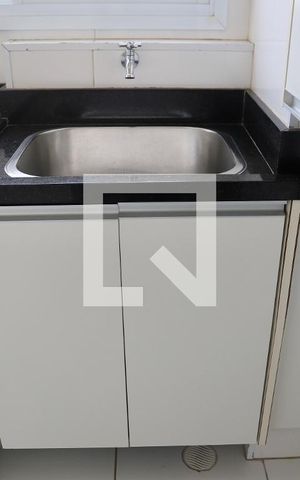 Apartamento à venda com 200m², 3 quartos e 3 vagas Apartamento à venda com 200m², 3 quartos e 3 vagasÁrea de Serviço