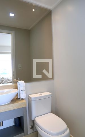Apartamento à venda com 200m², 3 quartos e 3 vagas Apartamento à venda com 200m², 3 quartos e 3 vagasLavabo