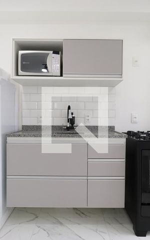 Apartamento à venda com 27m², 1 quarto e sem vagaCozinha e Área de Serviço