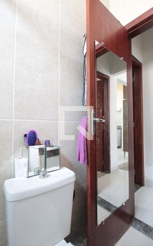 Casa à venda com 520m², 6 quartos e 2 vagasCasa 1 | Banheiro