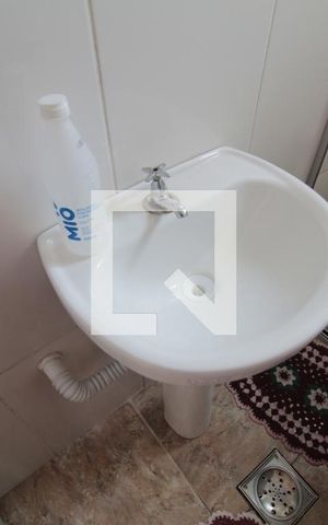 Casa à venda com 520m², 6 quartos e 2 vagasCasa 2 | Banheiro