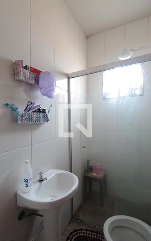 Casa à venda com 520m², 6 quartos e 2 vagasCasa 2 | Banheiro