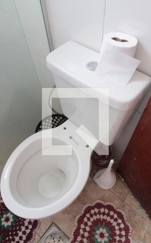 Casa à venda com 520m², 6 quartos e 2 vagasCasa 2 | Banheiro