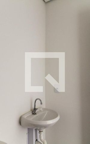 Studio à venda com 27m², 1 quarto e sem vaga Studio à venda com 27m², 1 quarto e sem vagaBanheiro