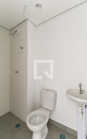 Studio à venda com 27m², 1 quarto e sem vaga Studio à venda com 27m², 1 quarto e sem vagaBanheiro