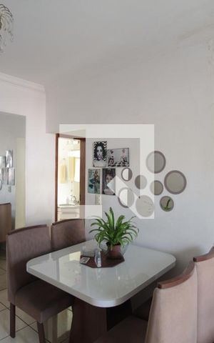Apartamento à venda com 175m², 3 quartos e 2 vagasSala