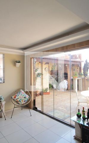 Apartamento à venda com 175m², 3 quartos e 2 vagasSala de TV