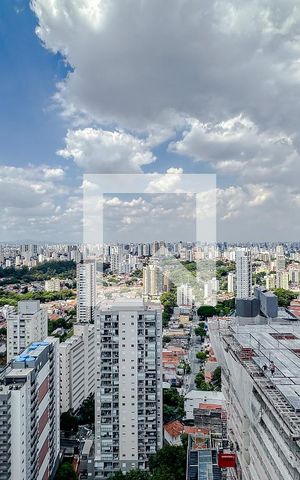 Apartamento à venda com 73m², 2 quartos e 2 vagasVista da Suíte 1