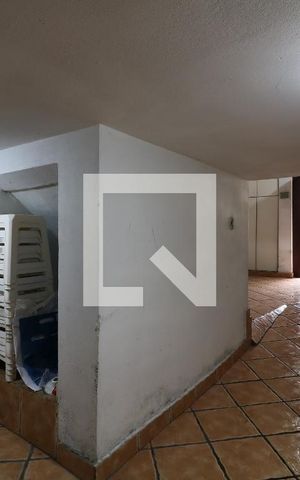 Casa à venda com 180m², 3 quartos e 4 vagasGaragem - Oficina