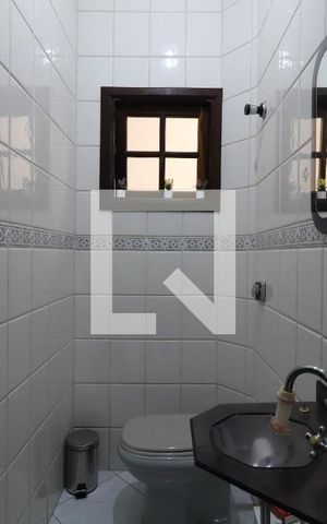 Casa à venda com 180m², 3 quartos e 4 vagasLavabo