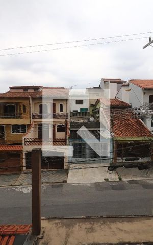 Casa à venda com 180m², 3 quartos e 4 vagasVista da Sacada da Suíte