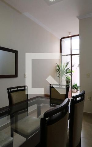 Casa à venda com 180m², 3 quartos e 4 vagasSala de Jantar