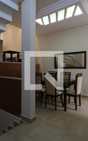 Casa à venda com 180m², 3 quartos e 4 vagasSala de Jantar