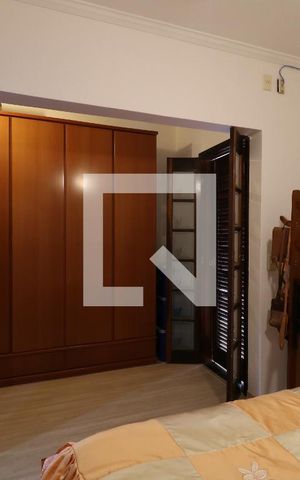 Casa à venda com 180m², 3 quartos e 4 vagasSuíte