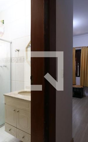 Casa à venda com 180m², 3 quartos e 4 vagasCorredor