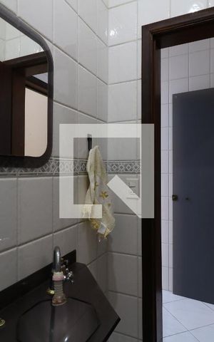 Casa à venda com 180m², 3 quartos e 4 vagasLavabo