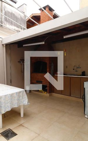 Casa à venda com 180m², 3 quartos e 4 vagasÁrea Gourmet